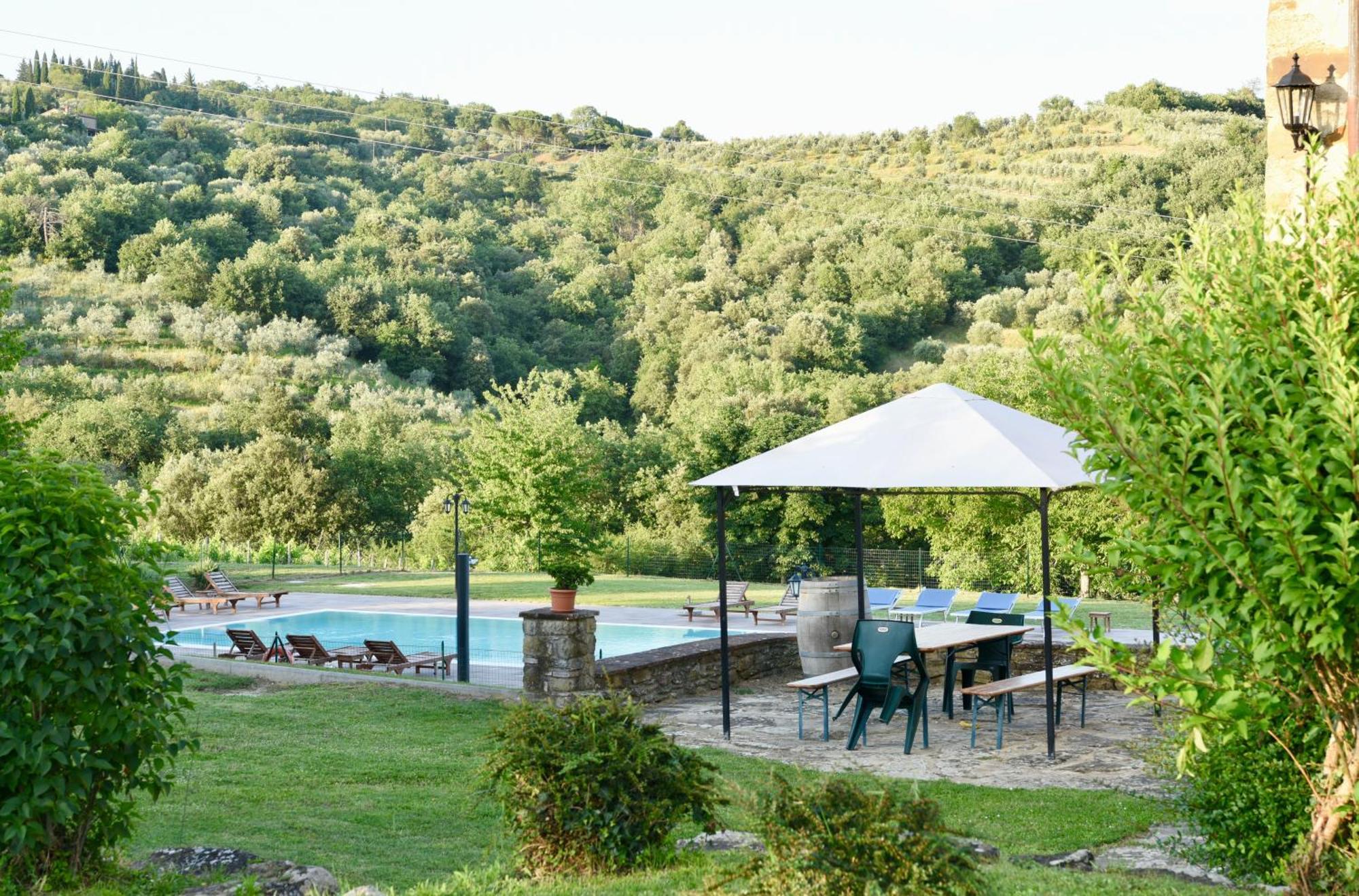 Agriturismo I Poggilunghi Civitella in Val di Chiana Luaran gambar
